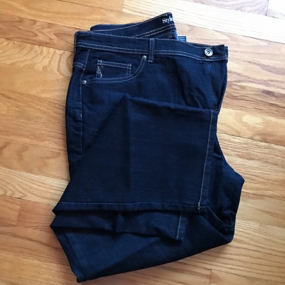 Style & Co Women’s Jeans - Picture 1 of 3